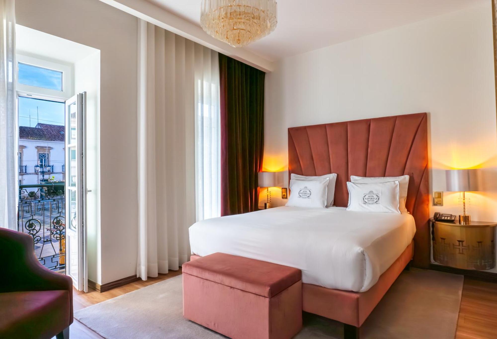 Republica Boutique Hotel